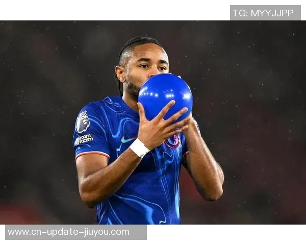 鲁尼盛赞切尔西左后卫表现称其为世界最佳已久未见的水准