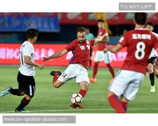 恒丰与富力的较量谁能在这场比赛中脱颖而出争夺胜利